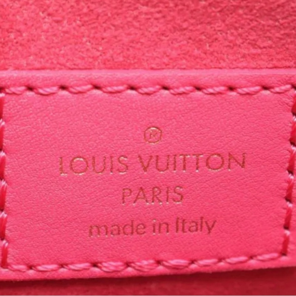 Lexington Monogram pattern leather shoulder bag - Picture 10 of 13